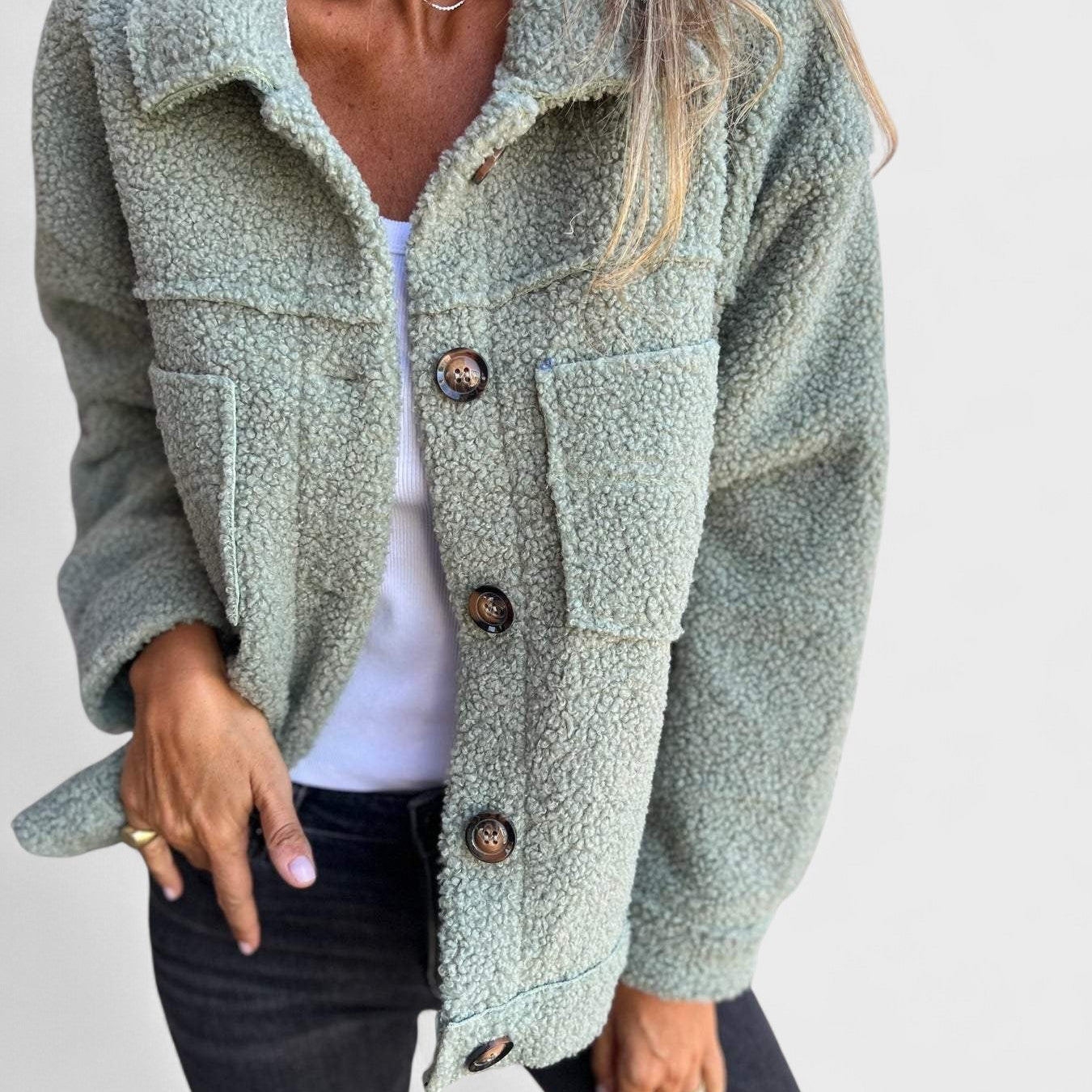 Antonija | Šiltas sagų striukė