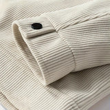 Elegantiškas aksominio paltas