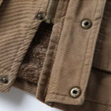 Elegantiškas žiemos paltas ir vėjyje atsparus