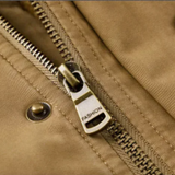 Elegantiškas pūkinis bomberis