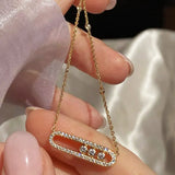 Norėdami įklijuoti Melissa