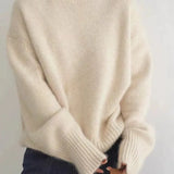 Zoey - Per didelis megztinis su aukštu kaklu