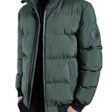 Vėjo nepraleidžiantis elegantiškas paltas vyrams