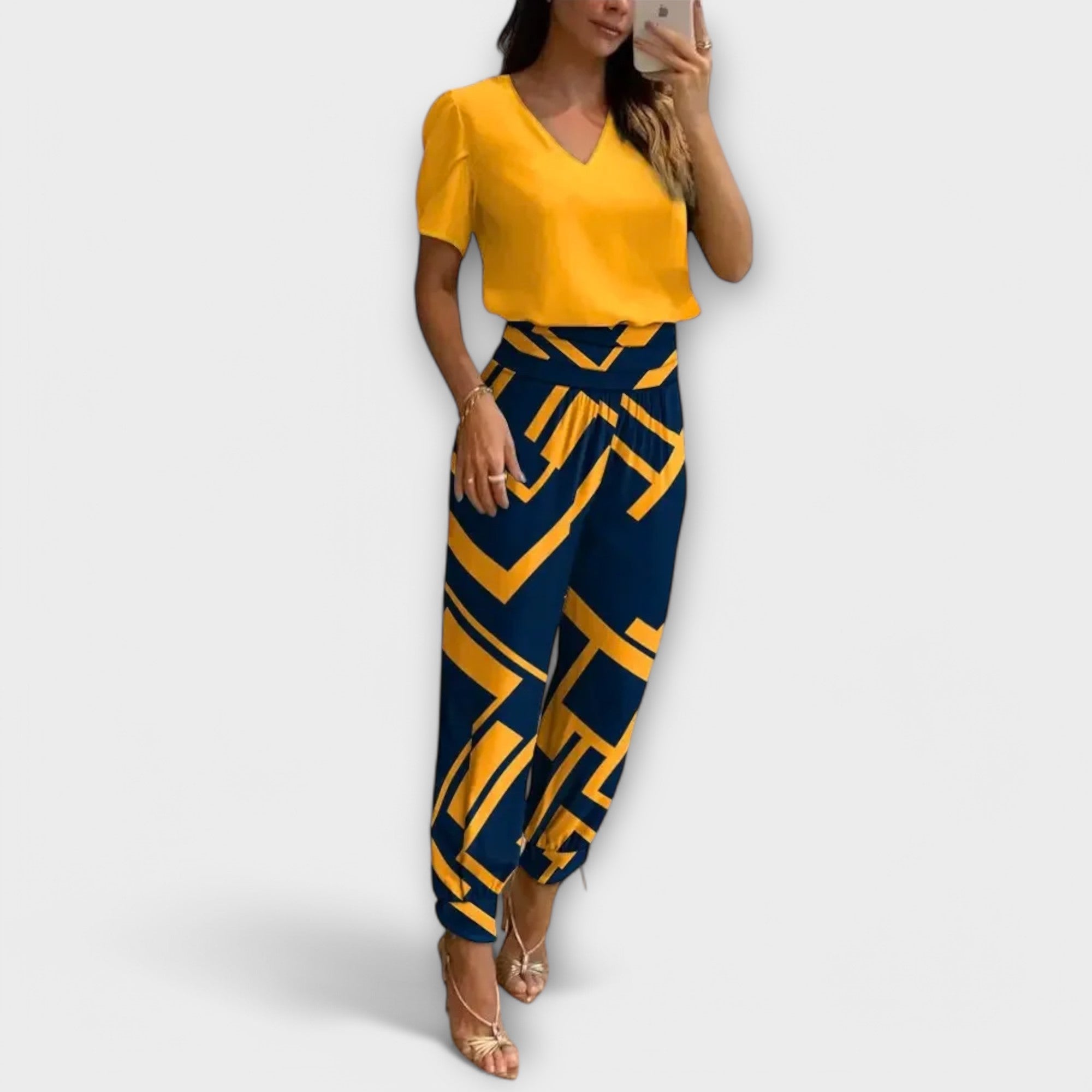 Dina - Universalus Komplektas