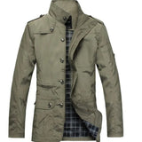 Stilingas vėjo nepralaidus paltas